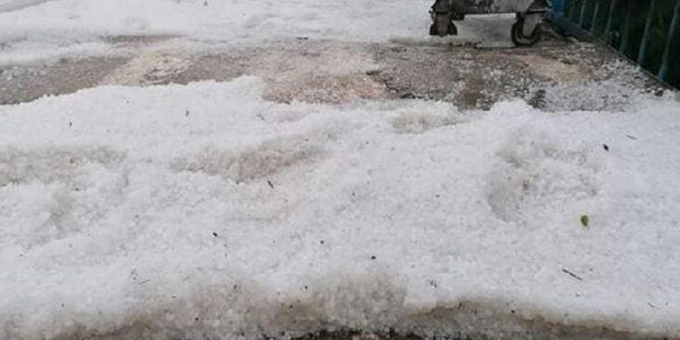 Amasya’da dolu tarım arazilerine zarar verdi