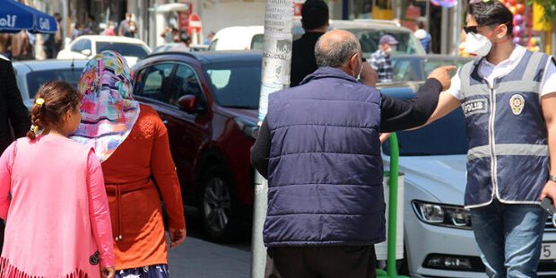 Ardahan'da 18 kişide corona virüs tespit edildi, maske zorunluluğu geldi