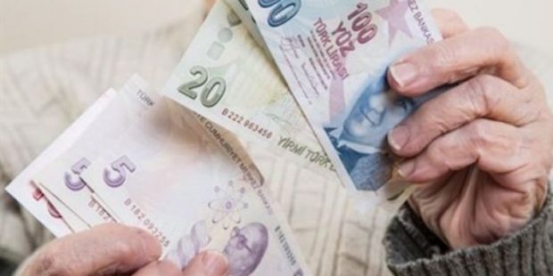 butun-emeklileri-ilgilendiriyor-tuedden-yeni-talep-OA29Hk5D.jpg