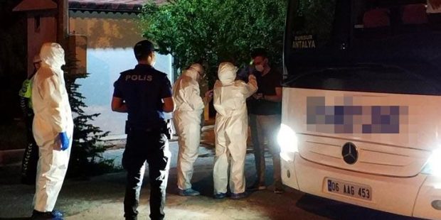 ‘Corona virüslü yolcu’ paniği! Otobüs durduruldu ve...