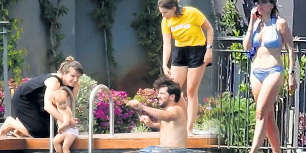 Eda Ece-Buğrahan Tuncer, Bodrum tatilinde!