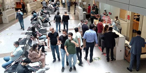 İstanbul Adalet Sarayı'nda yoğunluk başladı