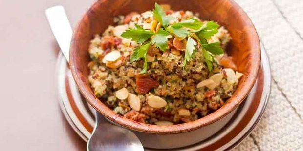 Kinoalı salata tarifi