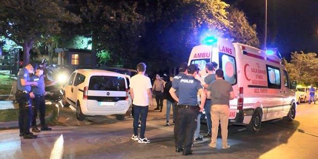 Maçka Parkı'nda iki grup birbirine girdi