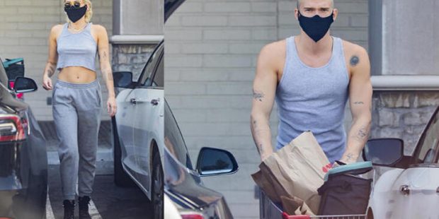 Miley Cyrus ve sevgilisi Liam Hemsworth bir örnek giyindi