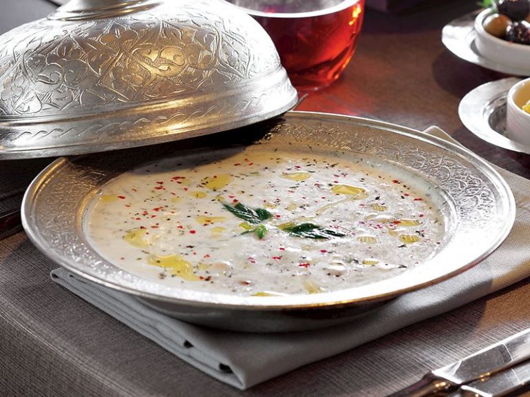nohutlu-yogurt-corbasi-DIyCkICd.jpg