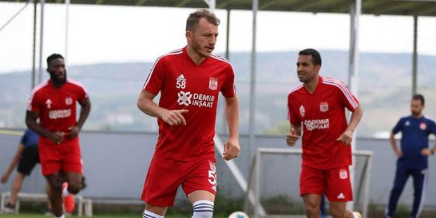 Sivasspor, Denizlispor'u konuk ediyor