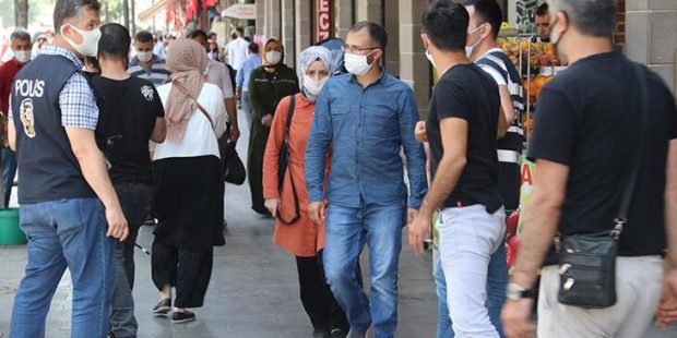 Son dakika: Kayseri'de maskesiz sokağa çıkma yasağı başladı