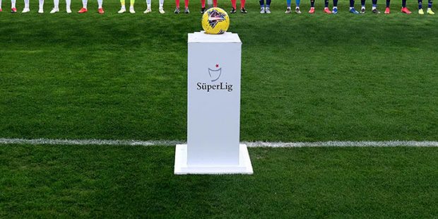 Son dakika... Türkiye'de yaz transfer sezonu tarihi belli oldu!