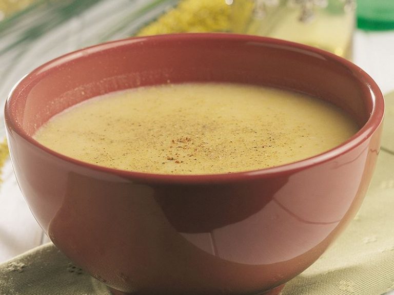 Terbiyeli Kereviz Çorbası