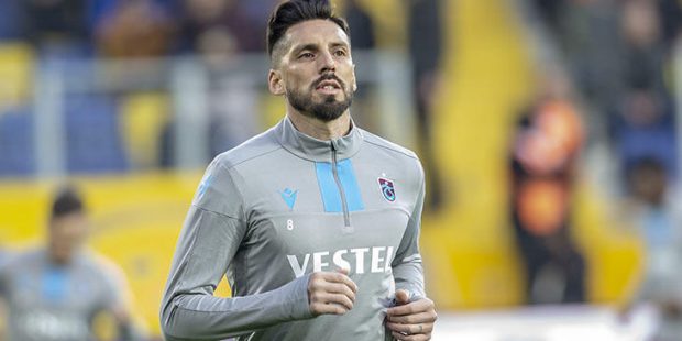 trabzonsporda-jose-sosa-gelismesi-fenerbahce-macinda-j7zaxQzW.jpg