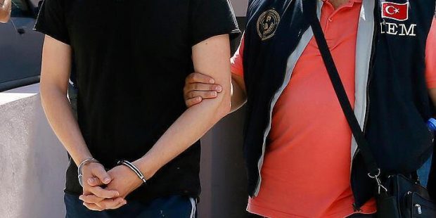 Van’da FETÖ/PDY operasyonu: 12 gözaltı