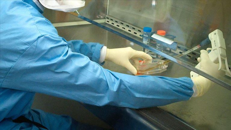Almanya'da ikinci Kovid-19 aşısı test izni CureVac'a verildi