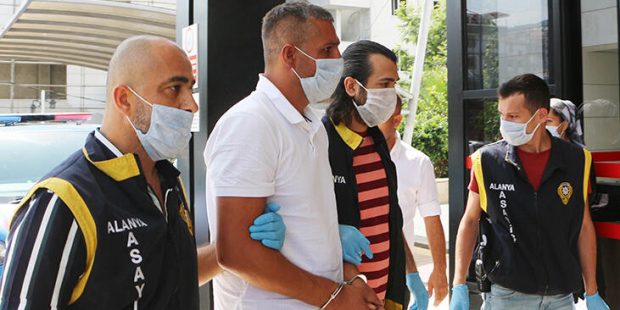 Antalya'da meslektaşını kavgada öldüren esnaf tutuklandı