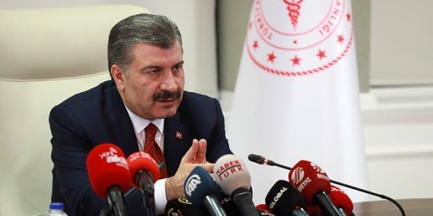 Bakan Koca, 'Kötü örneğe son bir kez bakın' dedi ve değiştirdi