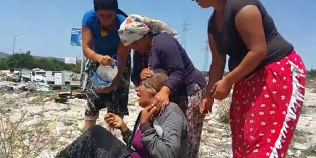 Çeşme'de Romanların çadırları kaldırıldı
