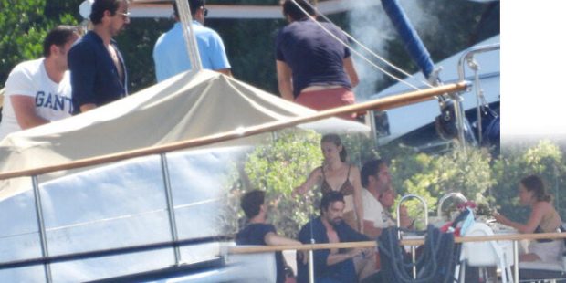 İbrahim Çelikkol teknede mangal yaptı