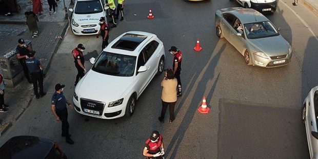 İstanbul'da 9 ilçede dar alan uygulaması yapıldı! 25 şüpheli yakalandı