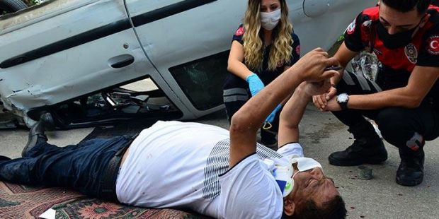 Polis, telefonda kazazedenin eşini sakinleştirdi!
