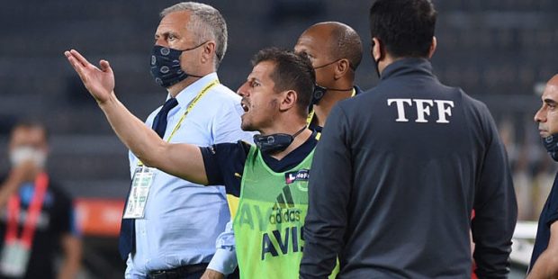 Resmen çöküş! Fenerbahçe...