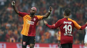 Ryan Babel, Galatasaray'a geri dönüyor
