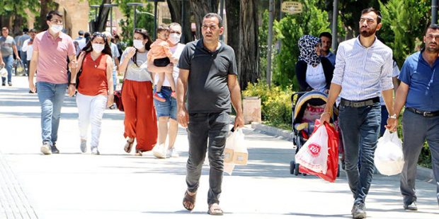 Şanlıurfa'da 1 mahalle, 1 çiftlik ile 19 bina karantinaya alındı