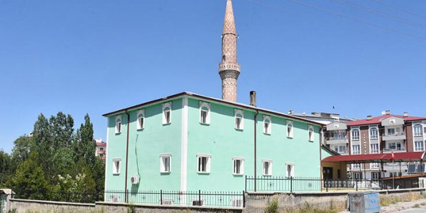 Sivas'ta 'camide görüldü' iddiası harekete geçirdi! 2 gün kapandı