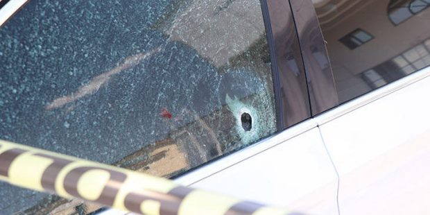 Son dakika! Gaziantep'te kuzenlerin silahlı kavgası: 1 ölü, 3 yaralı