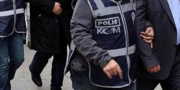 Tekirdağ'da FETÖ operasyonunda 6 astsubay gözaltına alındı