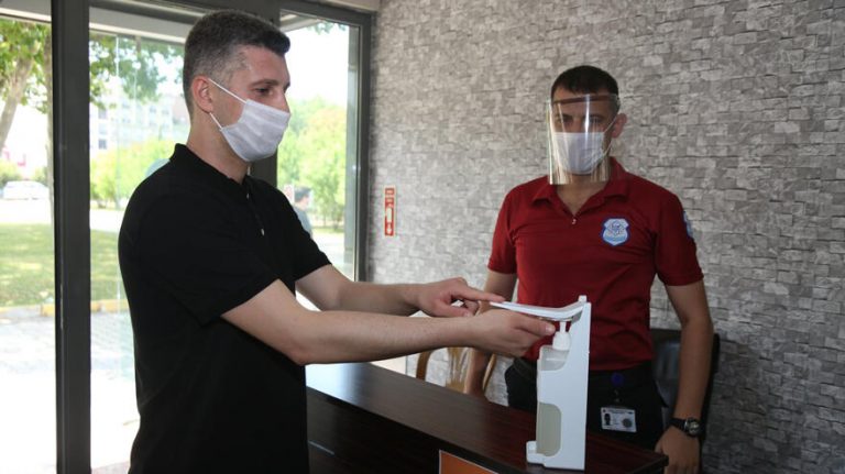 Yaz okuluna gidecek öğrenciler için sağlık tedbirleri
